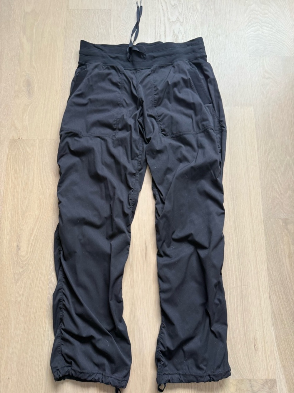 Lululemon-Mid Rise Dance Studio/Drawstring Pants in black